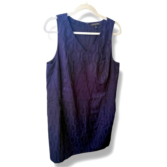 Banana republic women’s dress navy blue geometric knee length size 10